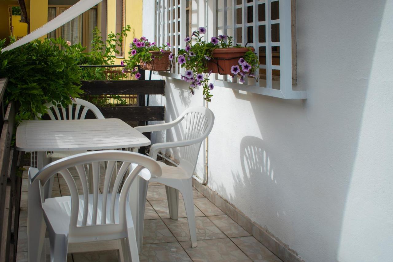Casa Vacanze "Villa Severina" Iun R6166 R6692 カルボーニア エクステリア 写真